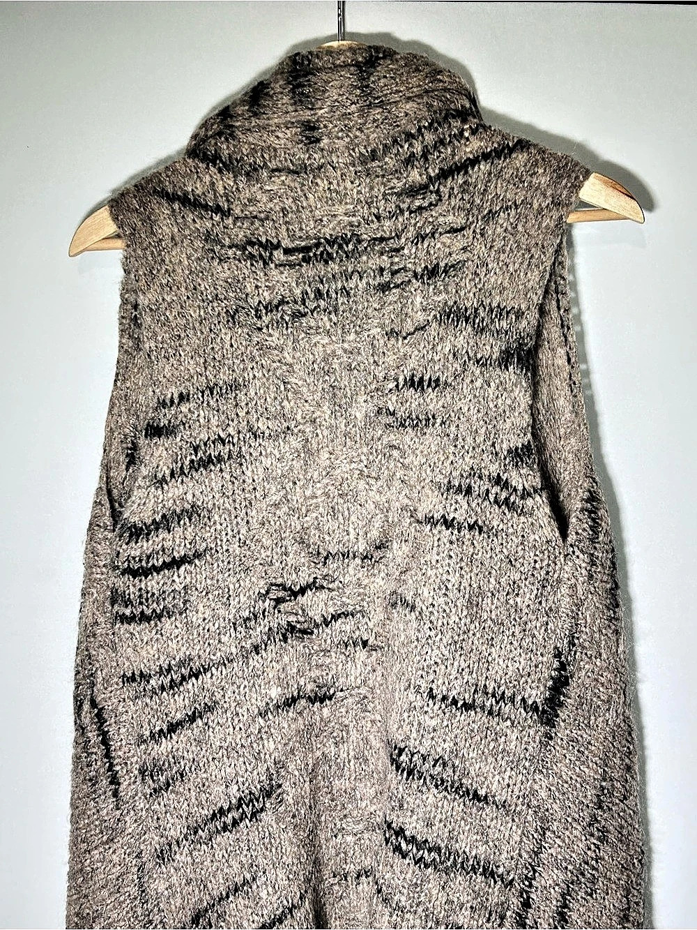 Elsamanda Made in Italy Mohair Wool Waterfall Sweater Vest One Size - Picture 7 of 12